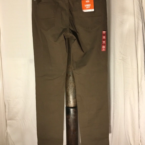 Men’s Dockers Pacific Collection slim fit khakis - Picture 3 of 5